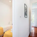 2 Bedroom With Fast Internet Appartement